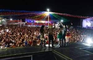 Jerônimo Rodrigues acompanha o São João de Livramento de Nossa Senhora e destaca força cultural da festa