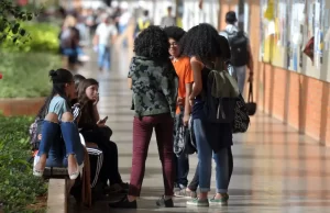 Ações afirmativas mudaram “cara da universidade no Brasil”, diz estudo
