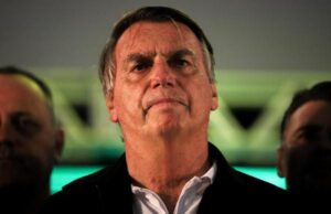 Jair Bolsonaro é alvo de operação da Polícia Federal e passa a usar tornozeleira eletrônica