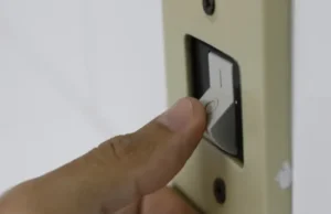 Cerca de 1,45 milhão de clientes de baixa renda precisam atualizar o cadastro em vigor a isenção na conta de luz