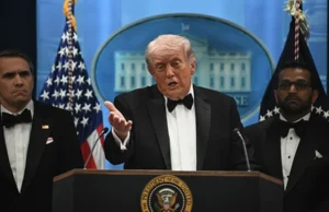 Há 45 anos, Reagan foi baleado ao sair do mesmo hotel onde Trump foi alvo de ataque