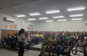 Encontros fortalecem vínculo entre famílias e escola e ampliam alcance do Bolsa Presença e Pé-de-Meia, na Bahia