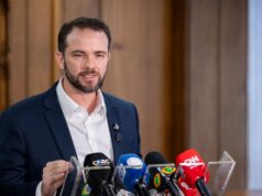 Salário mínimo deverá subir para R$ 1.741 em 2027, diz Durigan