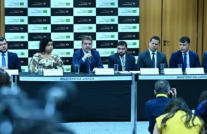 Operação Lívia combate rede que induzia jovens a suicídio na internet