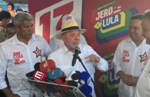 Eleições: Lula realiza caminhada em Salvador e acredita na vitória no primeiro turno